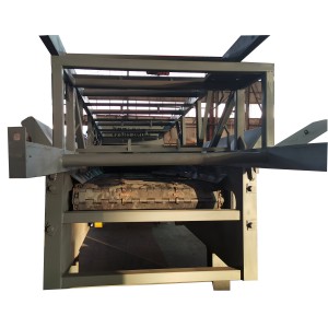 Biomass wood crusher for waste wood pallet wood wastes