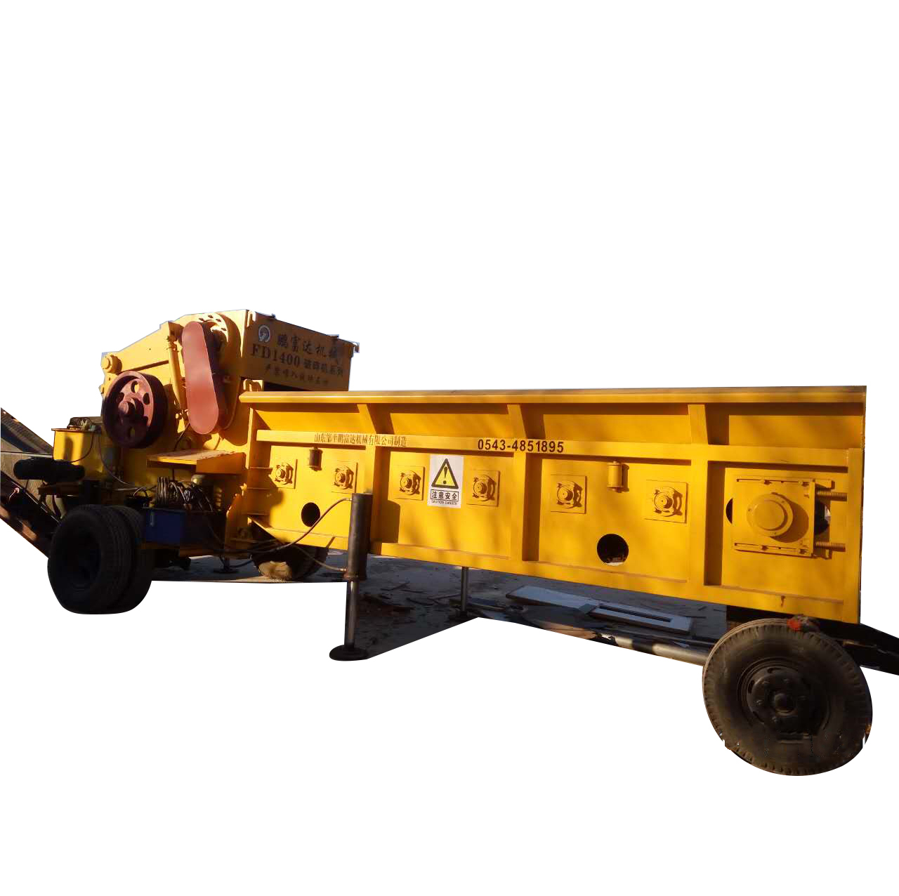 Rapid Delivery for Driven Wood Chipper Shredder -
 Mobile biomass comprehensive crusher/shredder/grinder – Pengfuda
