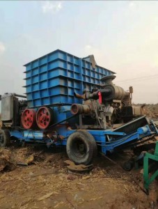 mobile stump shredder